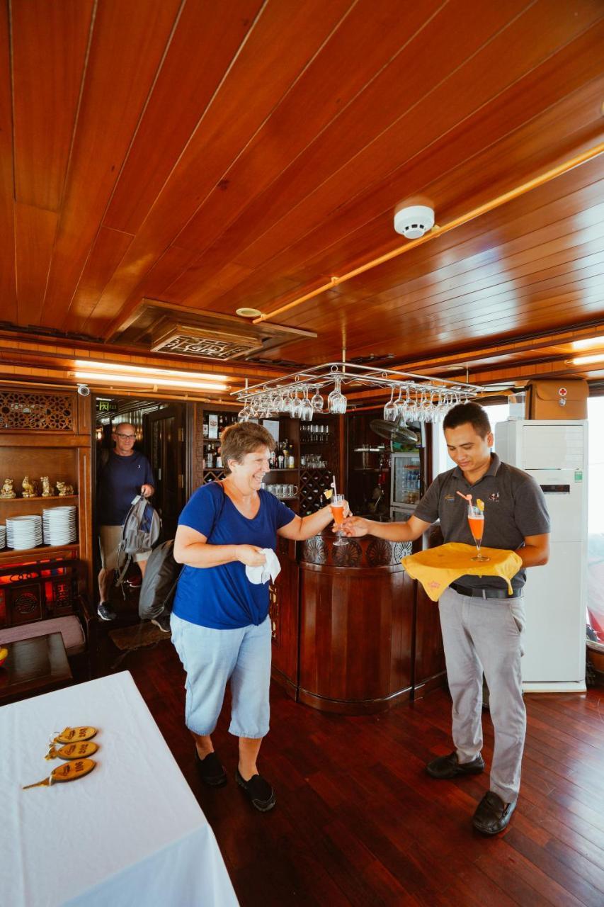 Renea Cruises Hạ Long Hotel Ngoại thất bức ảnh